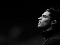 FB体育官网-东决关键战之夜，伊布比赛走势一手掌控