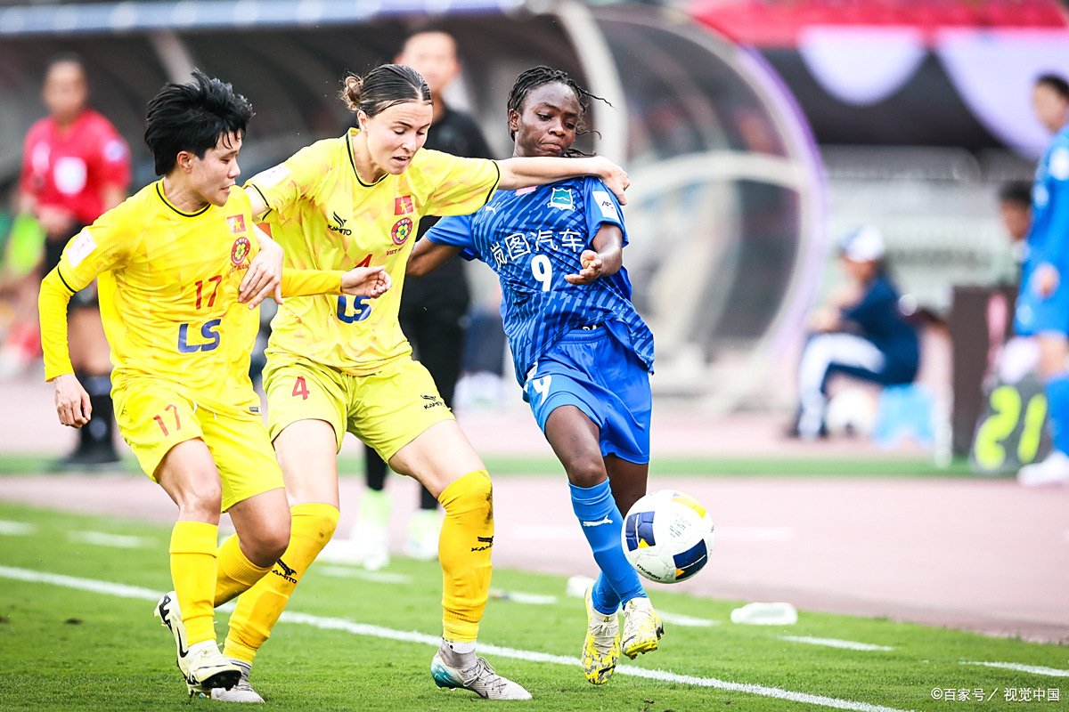 包含专业足球团队:女子联赛举办展示赛事的词条 包含专业足球团队:女子联赛举办展示赛事的词条