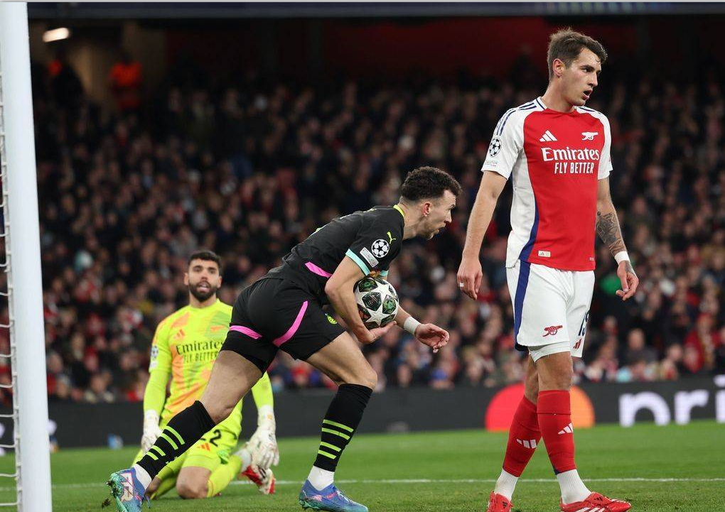 包含阿森纳遭遇灾难性失利,欧冠之路渐行渐远的词条 包含阿森纳遭遇灾难性失利,欧冠之路渐行渐远的词条