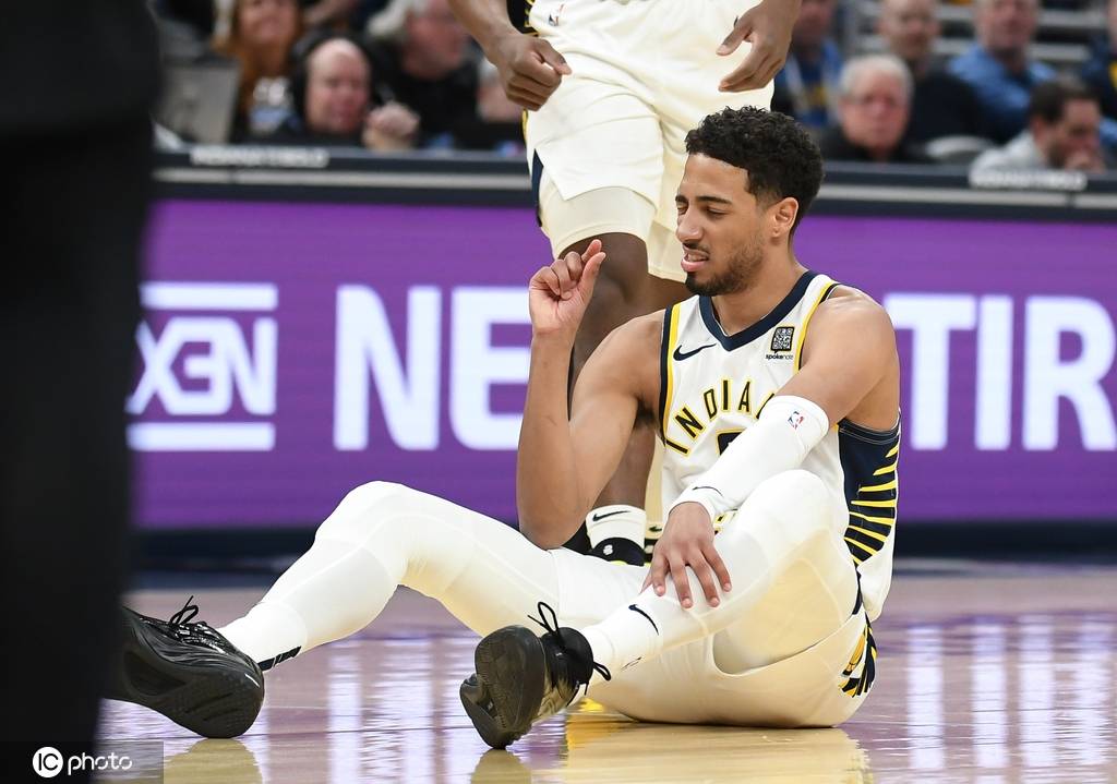 篮网大胜步行者，豪取十连胜！