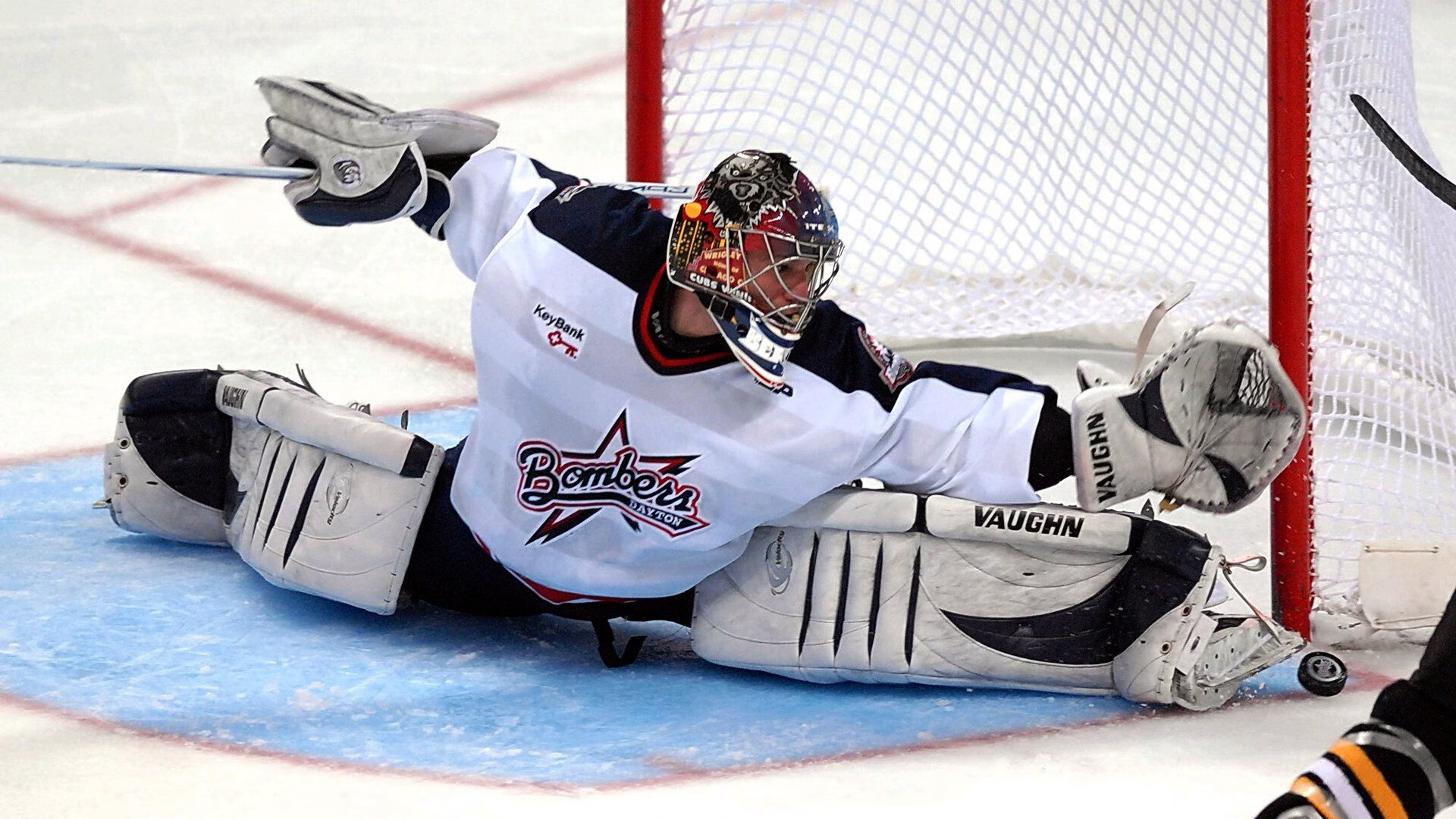 瑞士军刀般的稳固，北欧冷锋的炽热—从欧联到英超的胜利方程式