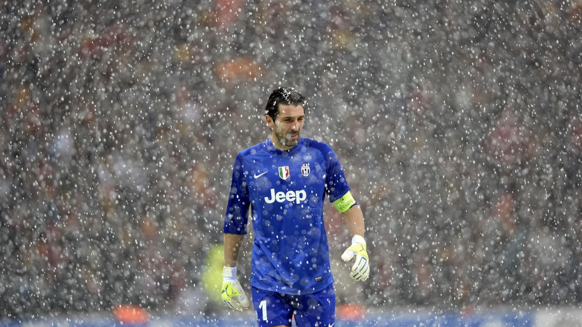 欧冠决赛之夜，莱奥持续制造杀伤，独步绿茵的致命舞步