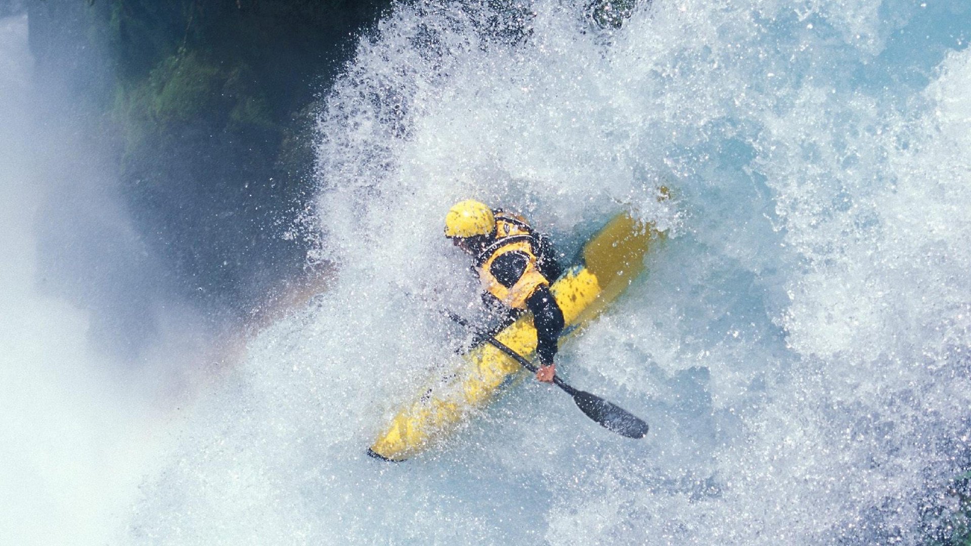 唯一性，当尼斯踏平澳大利亚，布鲁诺在F1新赛季揭幕战接管比赛